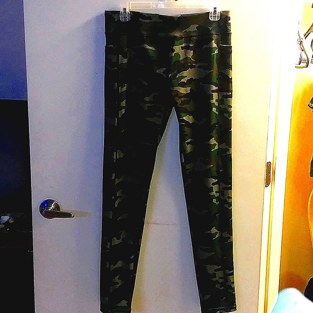 Zone Pro camo sports wear